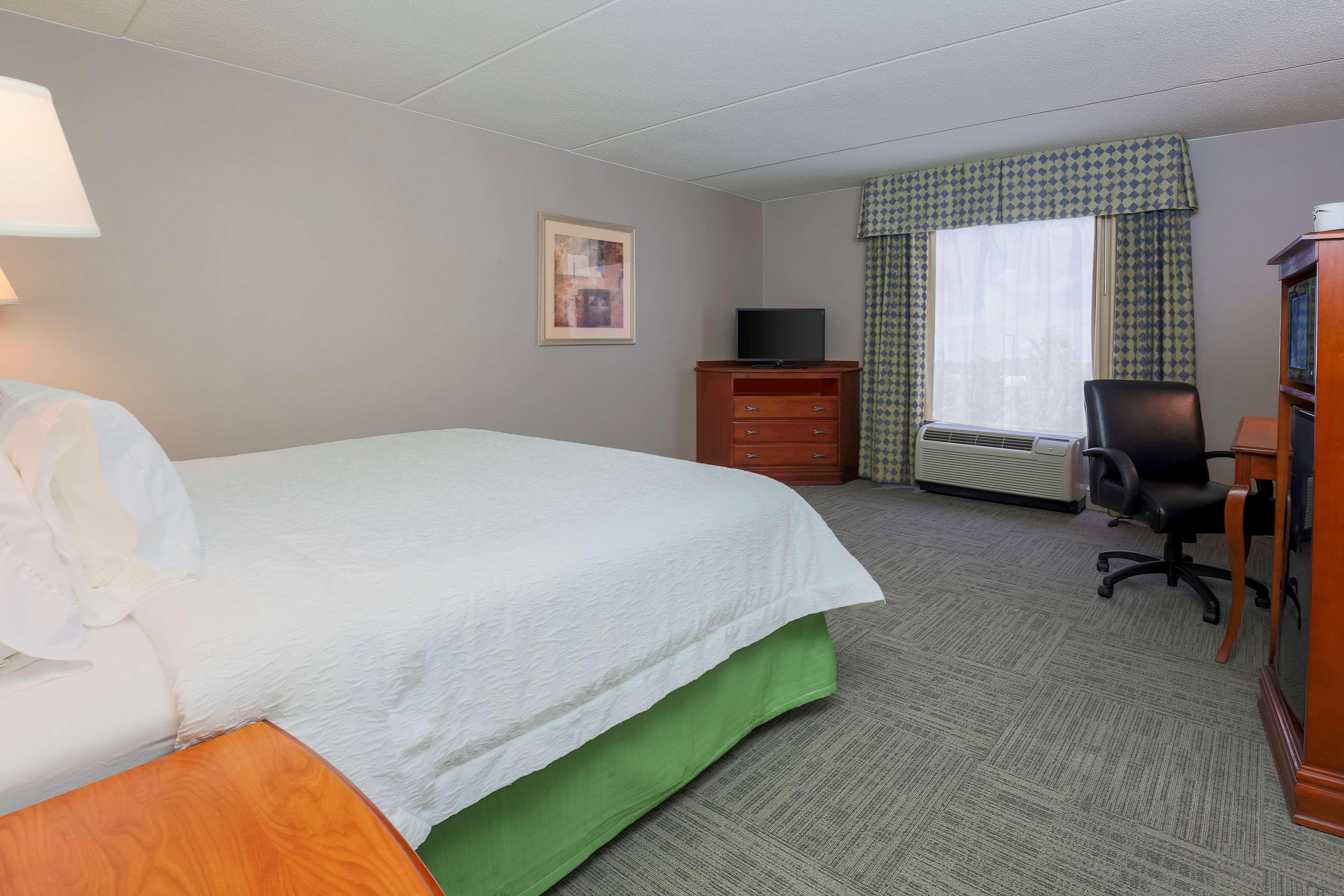 Hampton Inn&Suites West Haven Extérieur photo