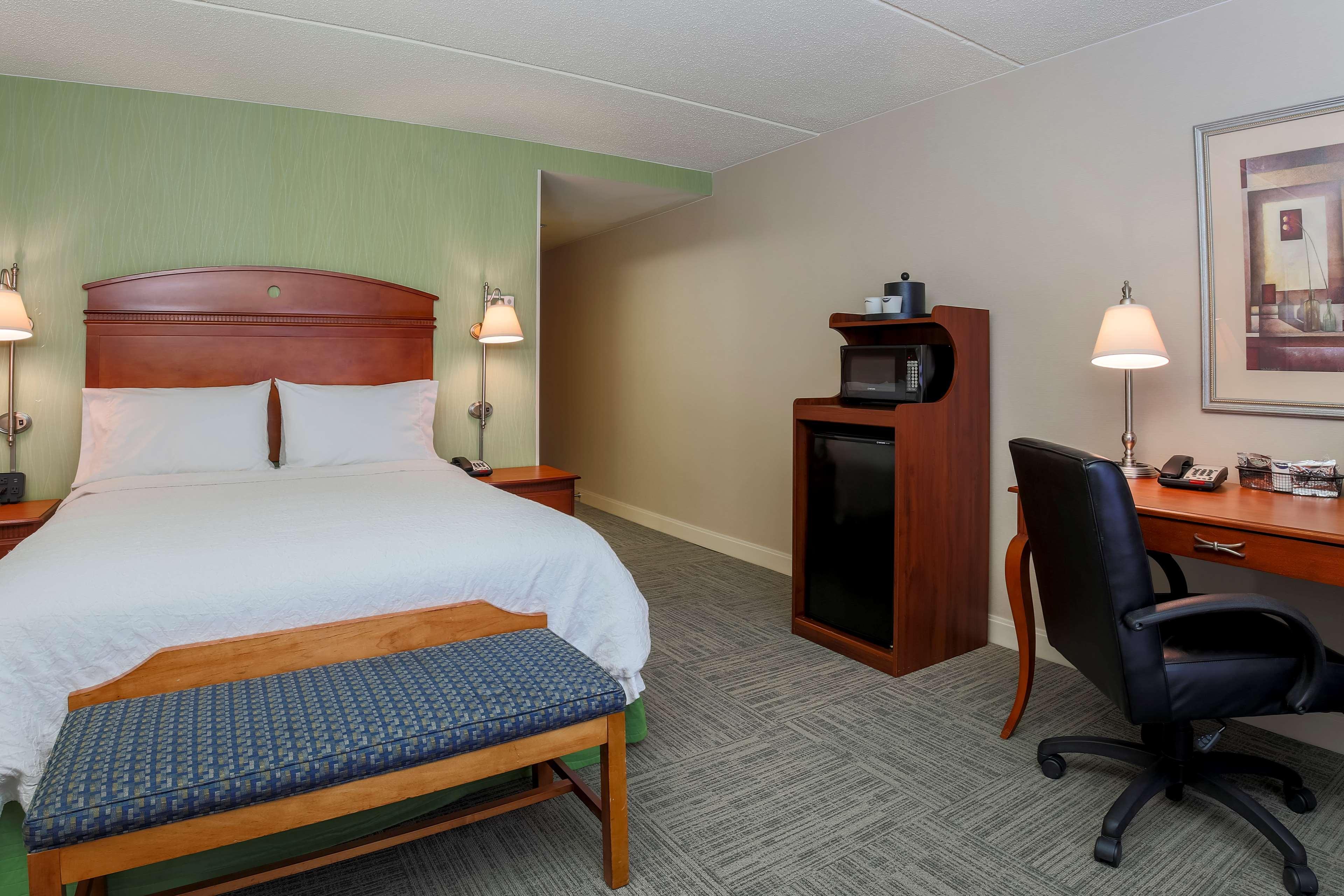 Hampton Inn&Suites West Haven Extérieur photo