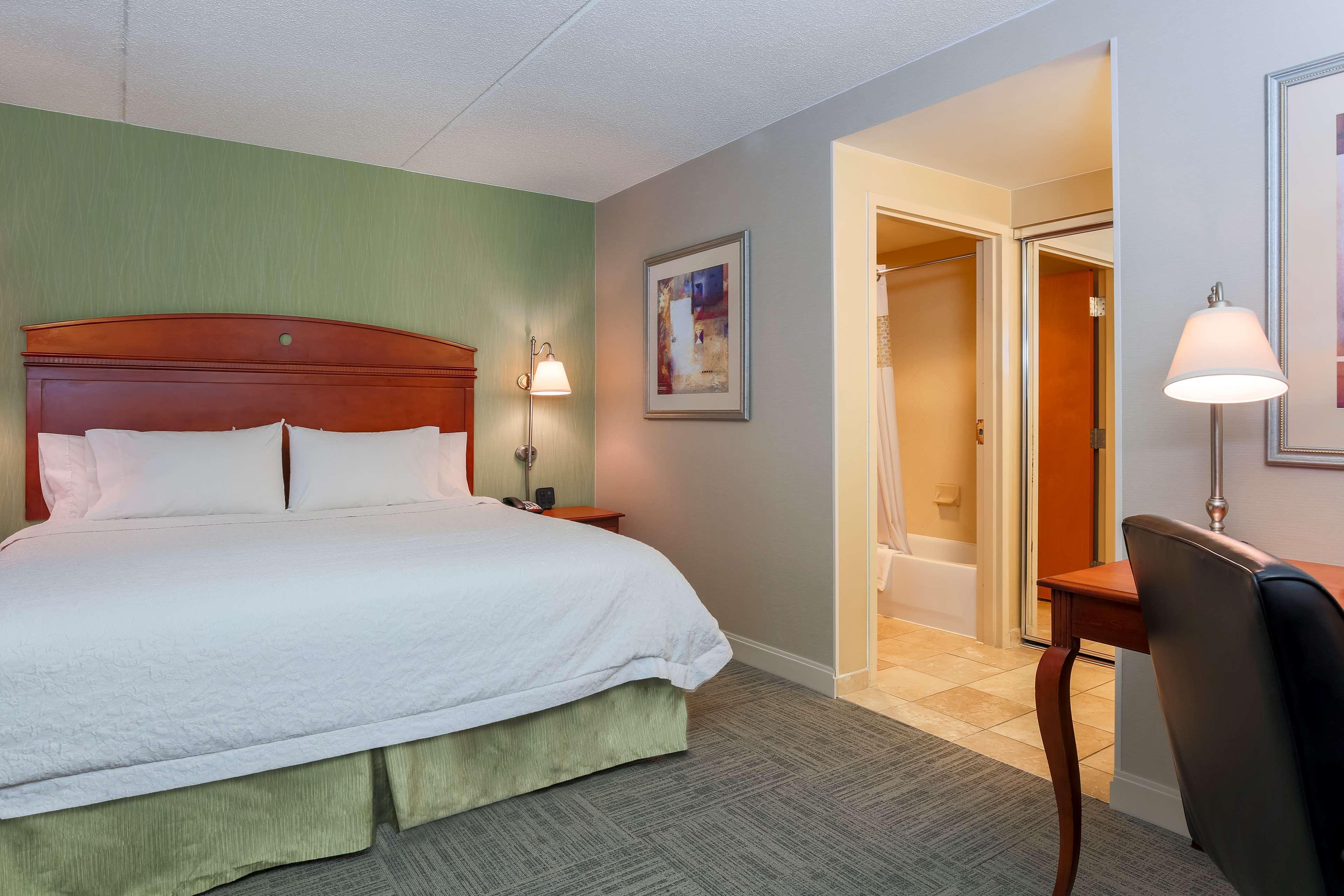Hampton Inn&Suites West Haven Extérieur photo