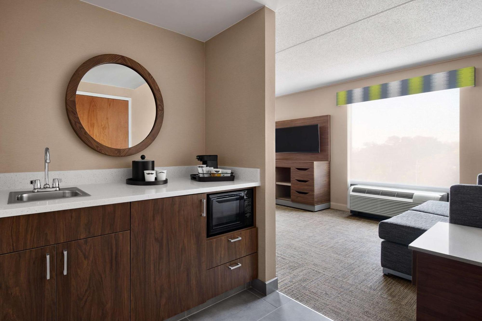 Hampton Inn&Suites West Haven Extérieur photo